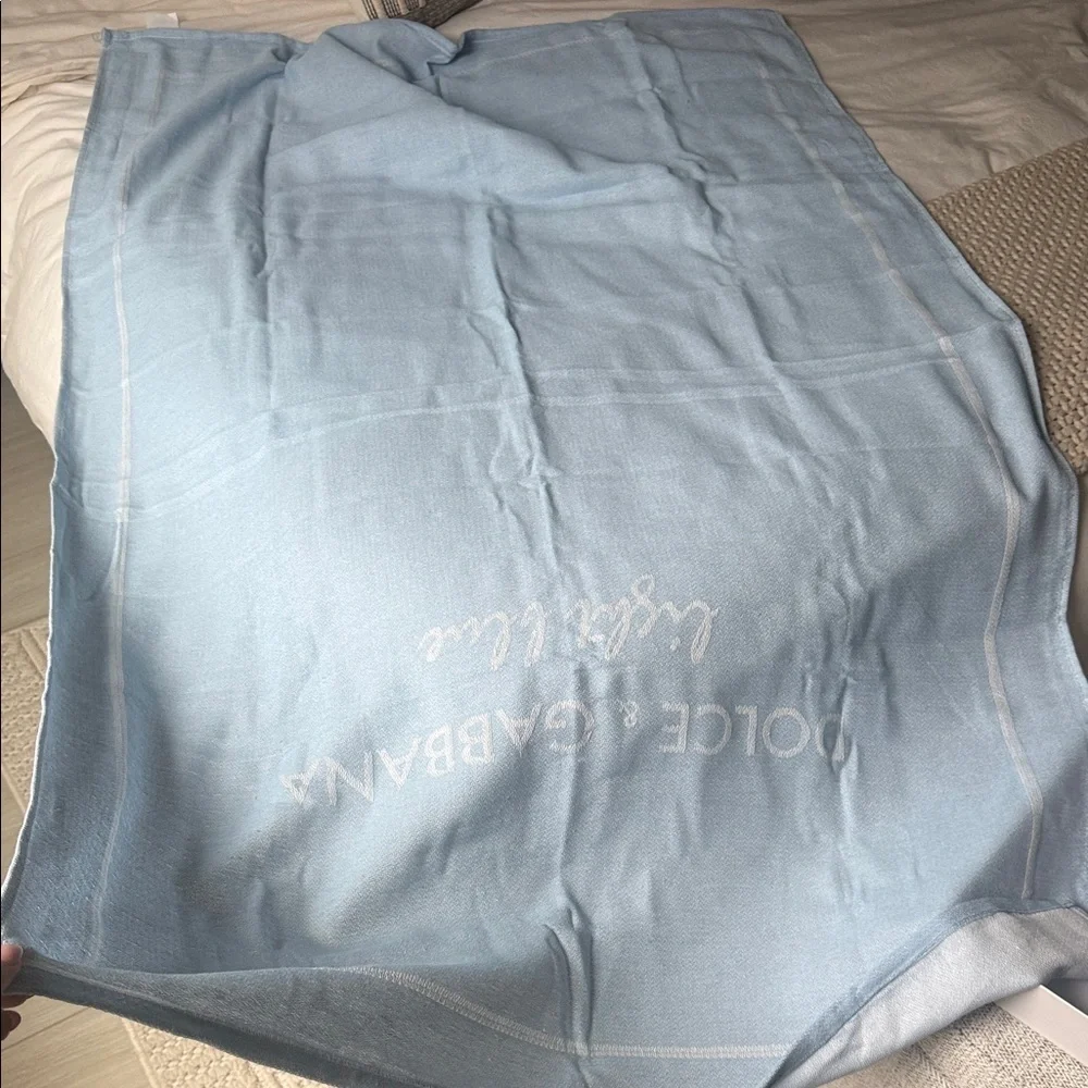 Dolce & Gabbana White and Light Blue beach towel